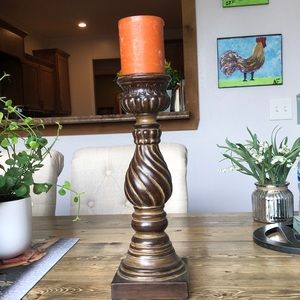 Candle Holder w/ Candle